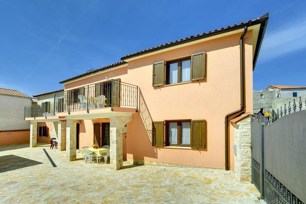 Apartments Susanna Ližnjan Extérieur photo
