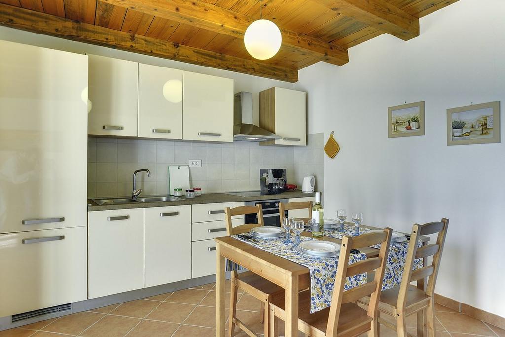 Apartments Susanna Ližnjan Extérieur photo